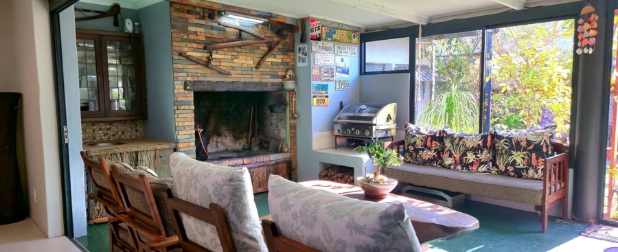 6 Bedroom Property for Sale in Franskraal Western Cape